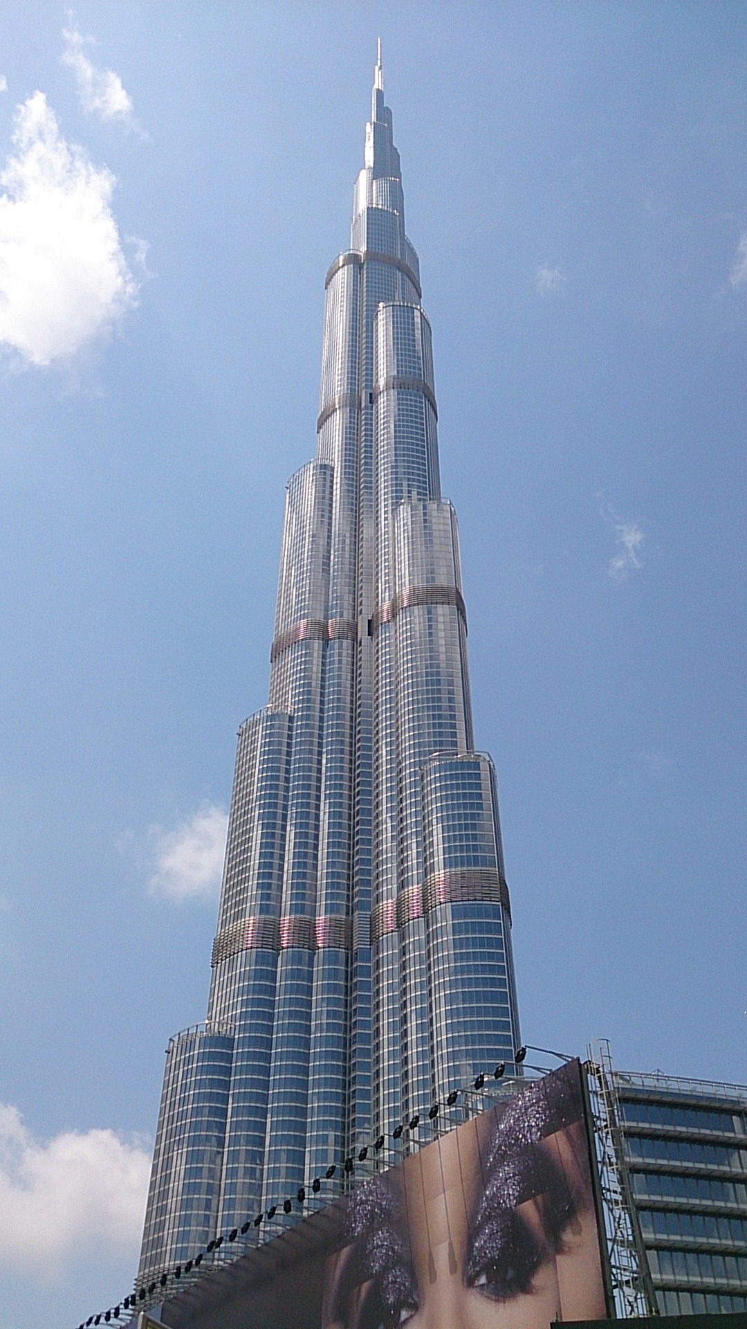 世界一高いブルジュ・ハリファ（バージ・カリファ）と124階の展望台 