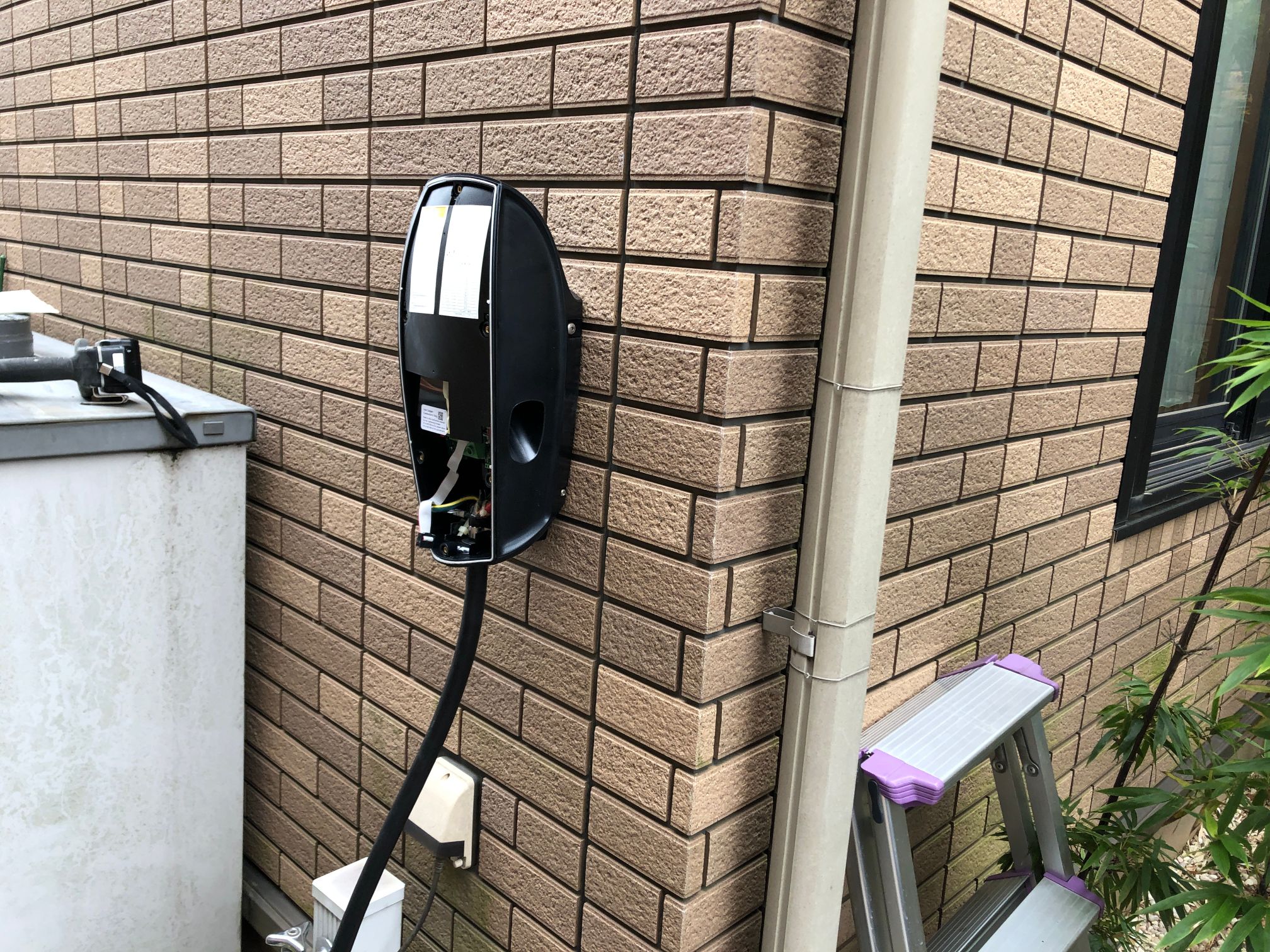 テスラモデル3の充電方法や電費についてのまとめ。ガソリン車の燃費との比較もしてみたよ – 染谷昌利公式ブログ